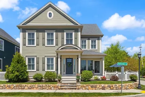 14 Parkview Rd #14, Franklin, MA 02038