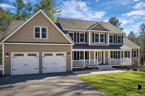 142 Worcester Rd, Hollis, NH 03049
