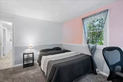 Bedroom - 90 Comet, Methuen, MA 01844 photo 3 of 7