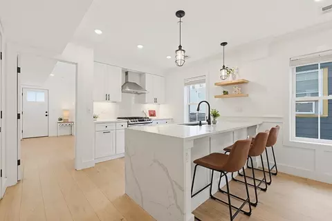 64 Derby #4, Somerville, MA 02145