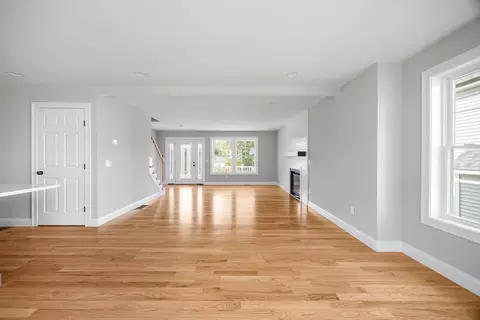 Living - 188 St Louis Ave, Woonsocket, RI 02895 photo 6 of 7