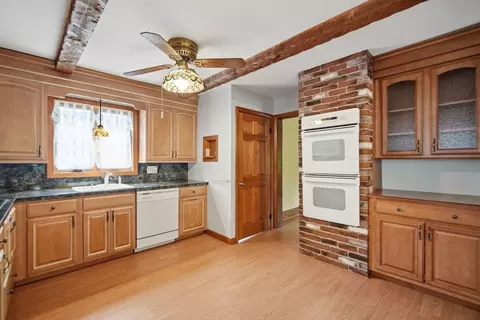20 Athol St, Springfield, MA 01107 photo 19