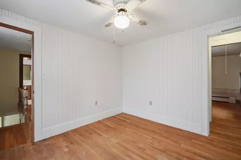 20 Athol St, Springfield, MA 01107 photo 32