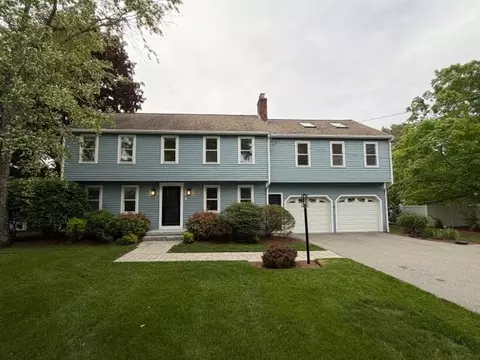 130 Pleasant St, Northborough, MA 01532