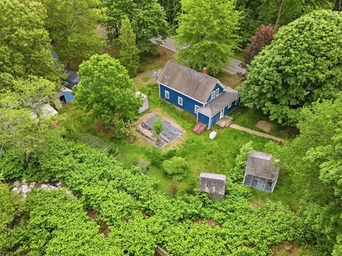 200 Stockbridge Rd, Scituate, MA 02066