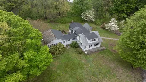 919 Chase Rd, Lunenburg, MA 01462