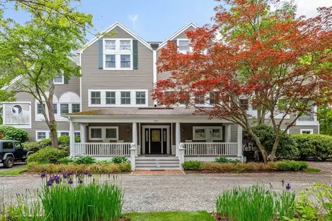 105 Parker Rd #B, Barnstable, MA 02655