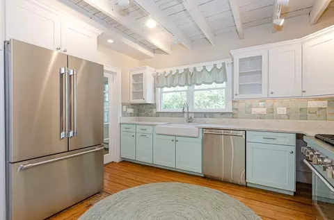 1089 Main St, Cotuit, MA 02635 photo 10