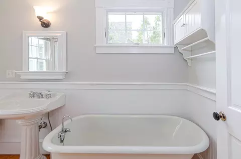 1089 Main St, Cotuit, MA 02635 photo 17