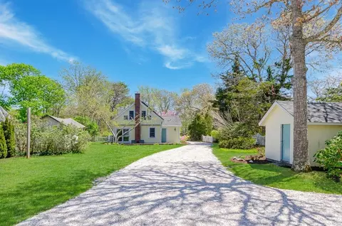 1089 Main St, Cotuit, MA 02635 photo 6