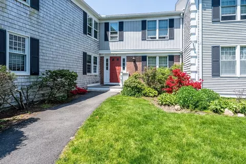 3 Highview Dr #3, Sandwich, MA 02563