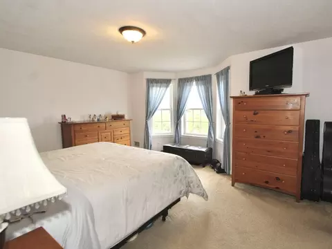 36 Bittersweet Blvd, Worcester, MA 01607 photo 11