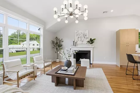 11 Bromfield Rd, Acton, MA 01720 photo 4