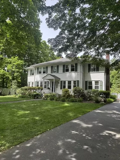 117 E Washington St, Hanson, MA 02341