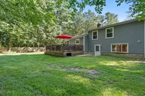 75 Westview St, Lexington, MA 02421