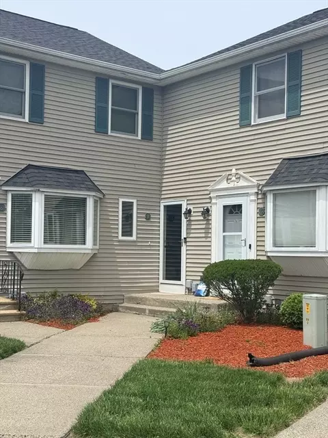 55 Pleasant #9, Granby, MA 01033