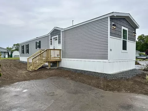 23 Dinny Ln, Plainville, MA 02762