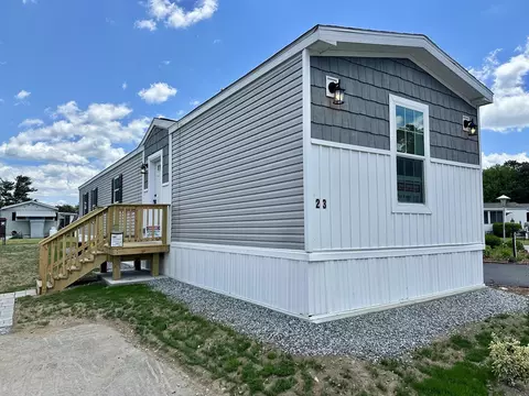 23 Dinny Ln, Plainville, MA 02762
