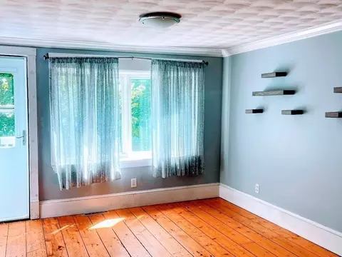 Living - 3 Phillips Ave, Saugus, MA 01906 photo 1 of 2