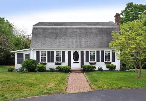 643 Careswell St, Marshfield, MA 02050