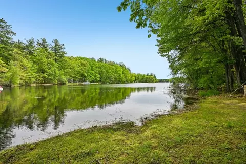 65 S Row Rd, Lunenburg, MA 01462