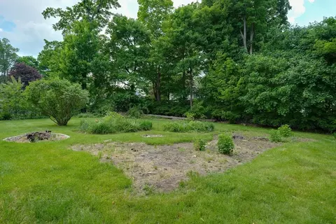 Exterior - 8 Tremont St, Maynard, MA 01754 photo 8 of 9