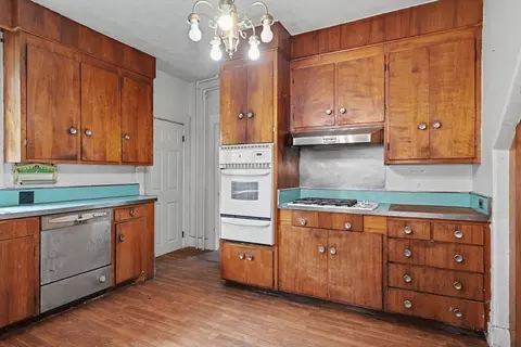 Kitchen - 8 Tremont St, Maynard, MA 01754 photo 2 of 3