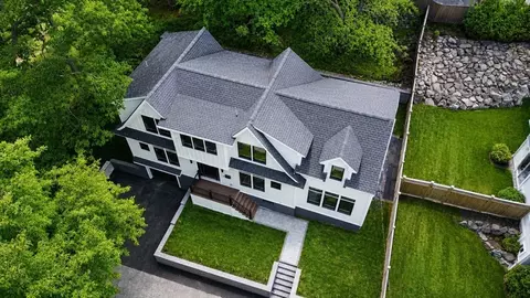 Exterior - 98 Evans Rd, Marblehead, MA 01945 photo 4 of 4