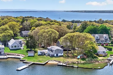 11 Clamshell Ln, Mashpee, MA 02649 photo 2