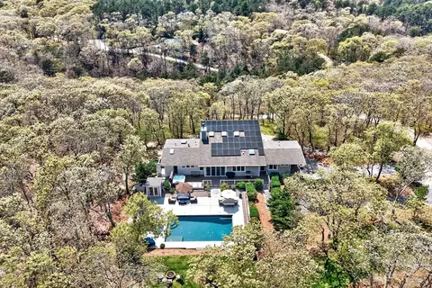 67 Old Kings Hwy, Truro, MA 02666