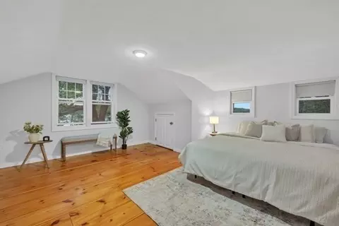 Bedroom - 5 12 W Sutton Rd, Sutton, MA 01590 photo 4 of 5