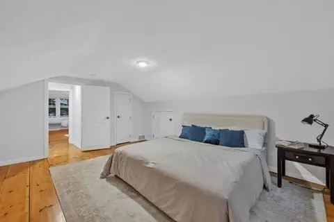 Bedroom - 5 12 W Sutton Rd, Sutton, MA 01590 photo 1 of 5