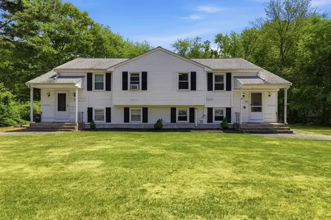 21 Cobb St, Norton, MA 02766