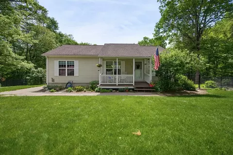 10 Southwick Rd, Sutton, MA 01590 photo 4