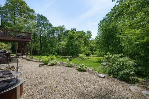 10 Southwick Rd, Sutton, MA 01590 photo 8