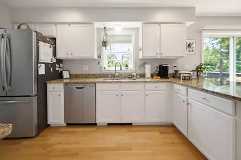 10 Southwick Rd, Sutton, MA 01590 photo 13