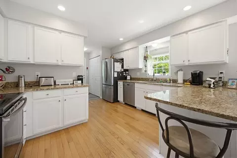10 Southwick Rd, Sutton, MA 01590 photo 16