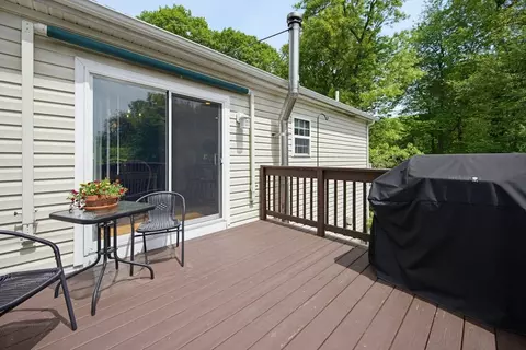 10 Southwick Rd, Sutton, MA 01590 photo 6