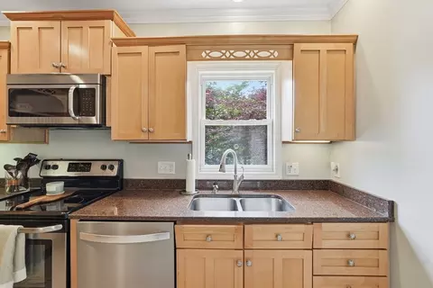 Kitchen - 6 Anderson Ave, Worcester, MA 01604 photo 4 of 4