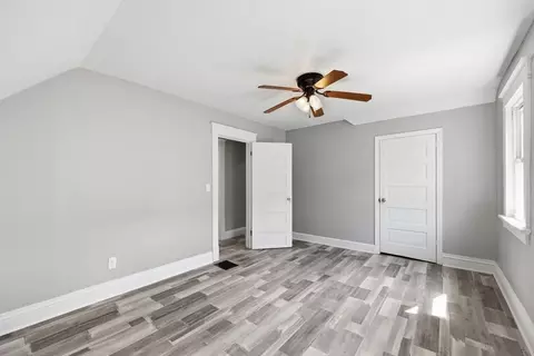 62 Kenyon St, Springfield, MA 01109 photo 16