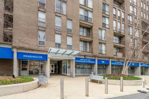 44 Washington St #206, Brookline, MA 02445