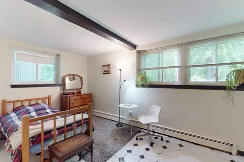 Bedroom - 8 Teawaddle Hill Rd, Leverett, MA 01054 photo 6 of 8