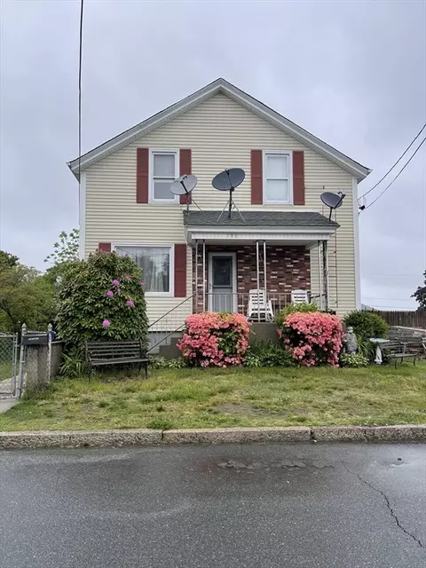 186 Spencer St, Fall River, MA 02721