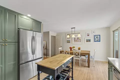 Kitchen - 4 Apple Rdg #6, Maynard, MA 01754 photo 4 of 5