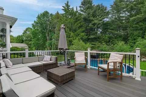 478 E Main St, Avon, MA 02322 photo 4