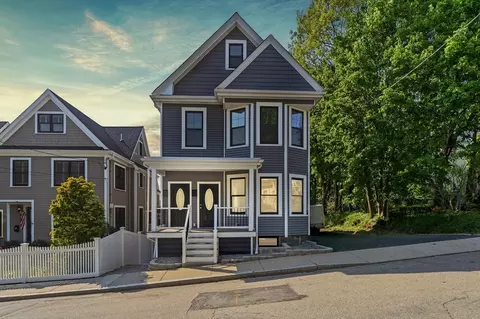 9 June #1, Roslindale, MA 02131