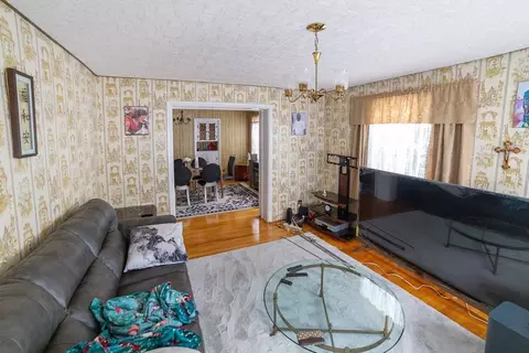 5 Suffield St, Worcester, MA 01610 photo 10