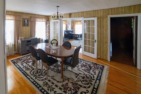 5 Suffield St, Worcester, MA 01610 photo 9
