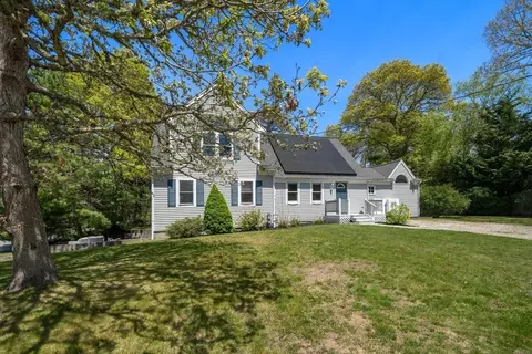 Exterior - 302 Ames Way, Barnstable, MA 02632 photo 3 of 6