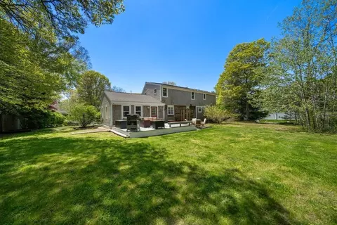 Exterior - 302 Ames Way, Barnstable, MA 02632 photo 5 of 6